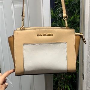Michael Kors purse